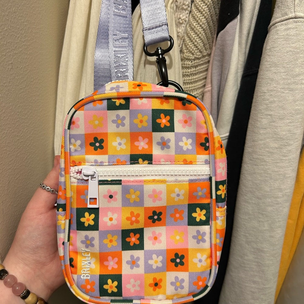 Brixley Groovy Crossbody with 2 Straps